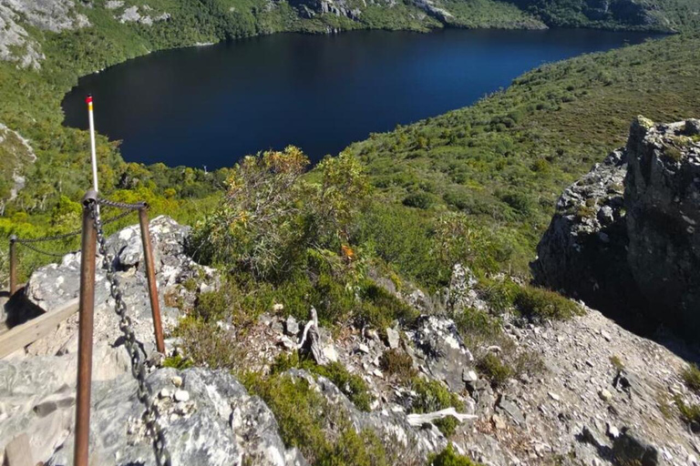Hobart: Cradle Mountain & Wineglass Bay 2-Day Tour