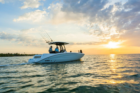 Doha: Jetboat Ride with Hotel Pickup and Snacks