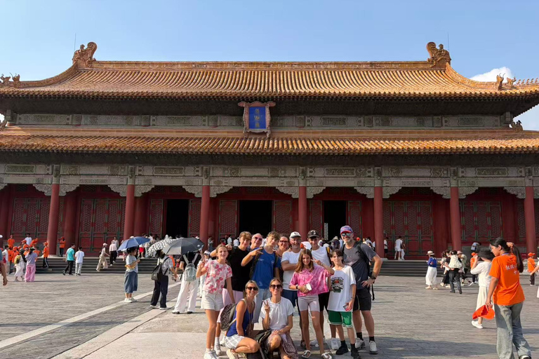 Beijing: Mutianyu Great Wall Shared 7-seat Van Tour & Ticket