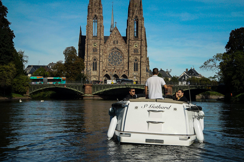 Strasbourg: Private City Sightseeing Boat Tour 2-Hour Cruise