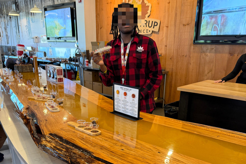 Sip, Snap & Maple Tap: Niagara-on-the-Lake Photo & Wine Tour Tasting at Konzelmann Lakeside Winery