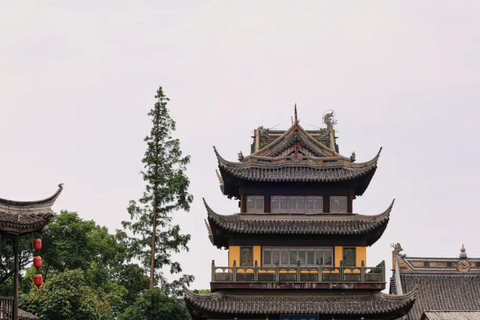 Zhujiajiao Water Town & Grand View Garden Private Tour