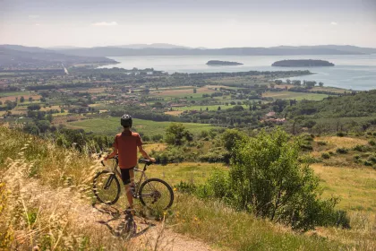 Private geführte Tour: Entdecke den Trasimeno See mit dem E-Bike