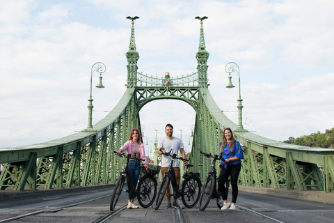 Budapest: Guidad sightseeing-tur med e-cykelRundresa på nederländska