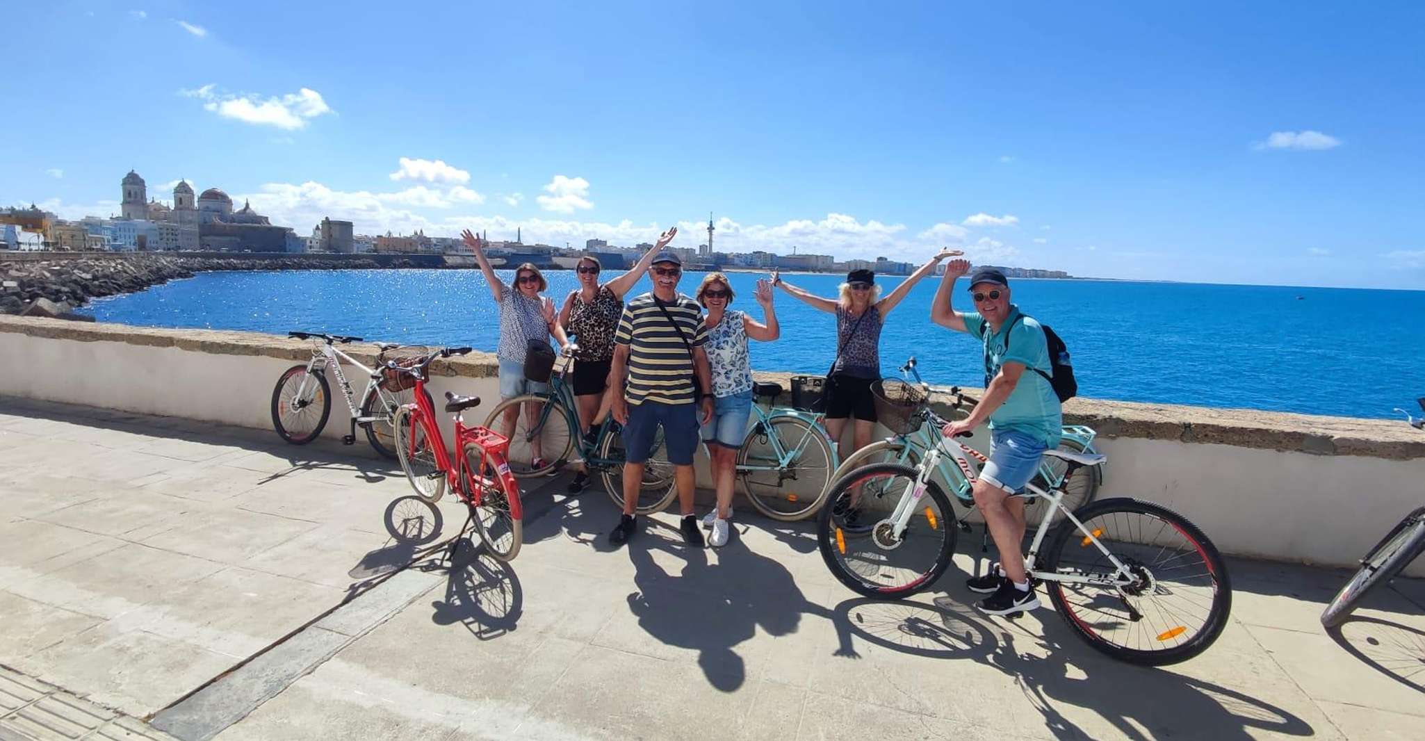 Cadiz: City Sightseeing Guided Tour by Bike photo 7