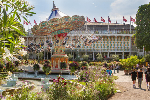 Copenhagen: Tivoli Gardens Entry Ticket & Ride Pass