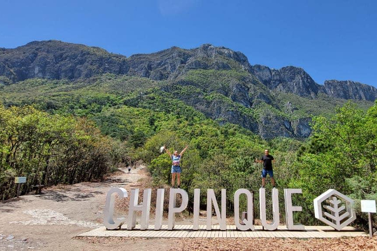 "Chipinque" Hiking tour, with guide, transfer and tickets Monterrey: Chipinque Ecological park, route guide