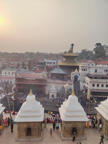 Full Day : Kathmandu Sightseeing By Bus Day Trip