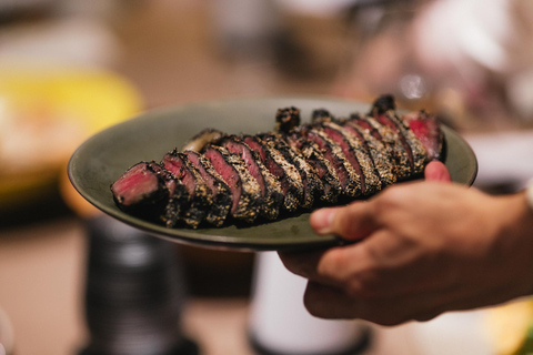 Bangkok: Jim Thompson, Un ristorante tailandese Pacchetti F&amp;BJim's Sharing Set per 2 persone, incluso 1 drink a persona