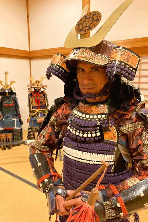京都・大阪・神戸発：お城でサムライ甲冑着付け | GetYourGuide