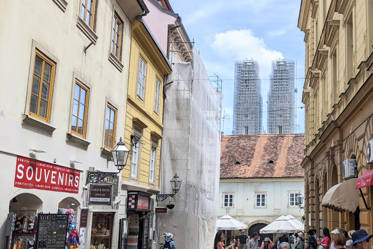 Zagreb: Paseo autoguiado por lugares destacados e idílicos