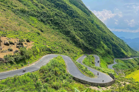 Ha Giang Loop Tour 4 dagar självkörande (från Hanoi eller Sapa)