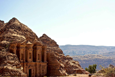 من عمّان: شهر عسل في الأردن لمدة 4 أيام مع رحلة رومانسية