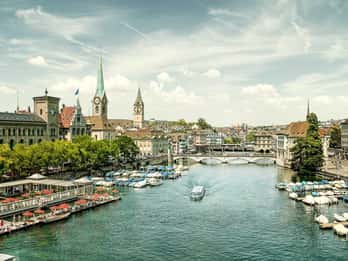 Zürich: City Tour, Cruise, and Lindt Home of Chocolate Visit