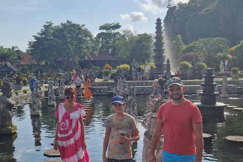 Best of East Bali: Gate of Heaven, Besakih & Water Palace