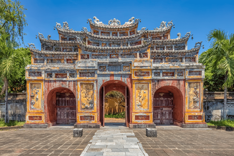 Hue: Imperial City and Forbidden City Photography Tour