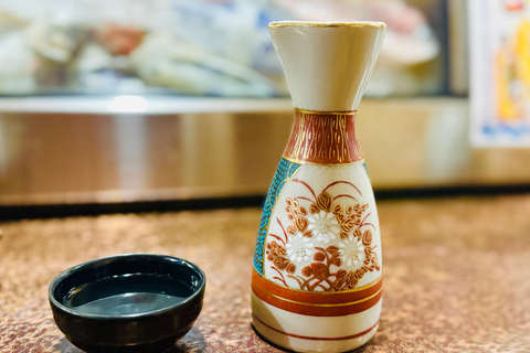 Kanazawa: Private 3-Hour Bar Hopping Tour with Local Guide Start from Kanazawa Station