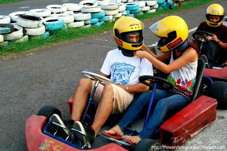 Journée complète d&#039;aventure en trio : Kartzone, Ocean Park et visite de la ville