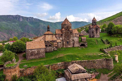 Private Transfer with Tour: Yerevan to Tbilisi or Vice Versa