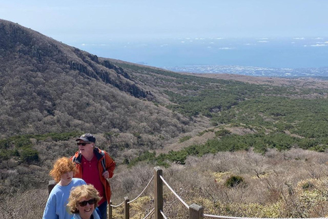 Les joyaux cachés de Jeju : Visite privée tout compris (guide certifié)