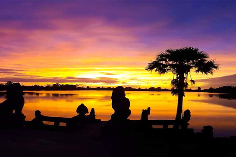2-Day Small Group Temples Sunrise Tour from Siem Reap 2-Day Private English Tour Guide