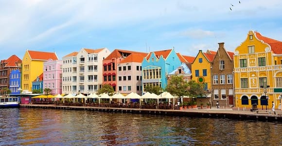 Curacao: Full Day Private Tour with Customizable Itinerary