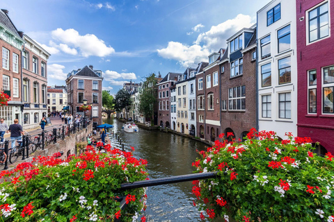 Amsterdam: Castle De Haar & Utrecht old town Private Tour