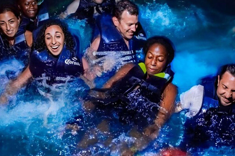Cartagena: Serene crossing: quiet beach + plankton