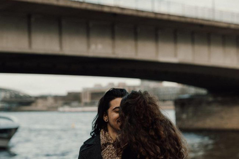 Tour fotografico di Colonia con un fotografo privato