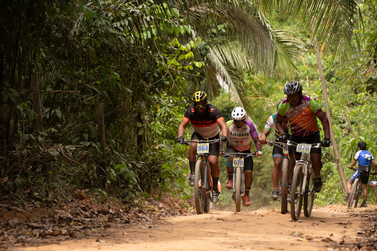 Tambopata by bike: between the trees and the river Tambopata by bike: among the trees and the river