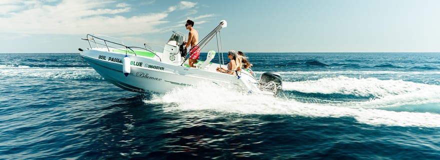 Castellammare del Golfo : Location de bateaux privés