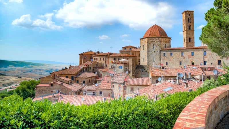 Volterra: tour privato a piedi dei punti di riferimento storici