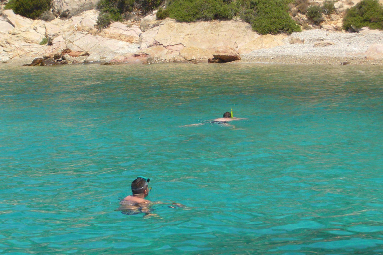 Bodrum: Black Island Tour with Lunch and Swimming Stops