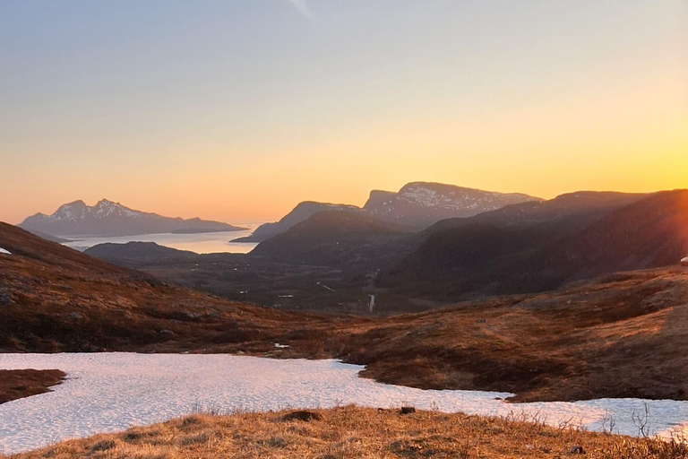 Tromsø: Scenic Fjords & Islands Roadtrip with guide & snacks Tromsø: Scenic Fjords & Islands Roadtrip 6 hours