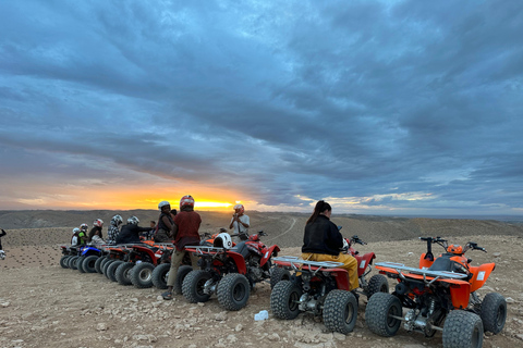 Aventure en quad dans le désert d'Agafay avec thé et transfert