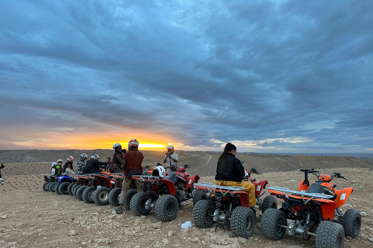 Aventura en quad por el desierto de Agafay con té y traslado