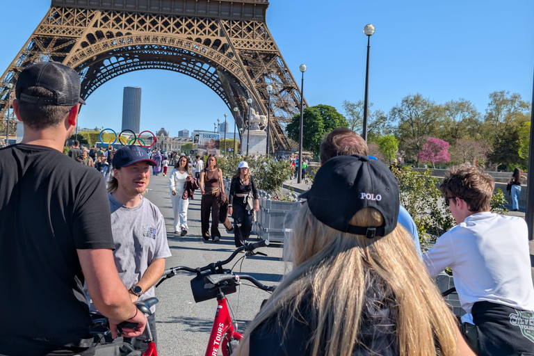 Paris: Bike or eBike Tour, Top Sights & Local Insights Group Rate, French Guide