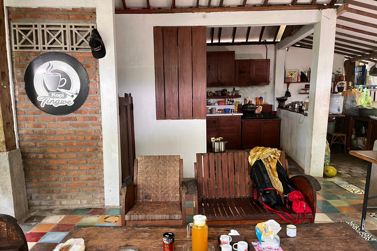 Yogyakarta: Incense and Lerak Soap Making Workshop