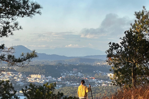 Dalat: Cloud Chasing packaged hike - Sunrise Pickup Included Group Packaged Tour - Free photo & video taken by tour guide