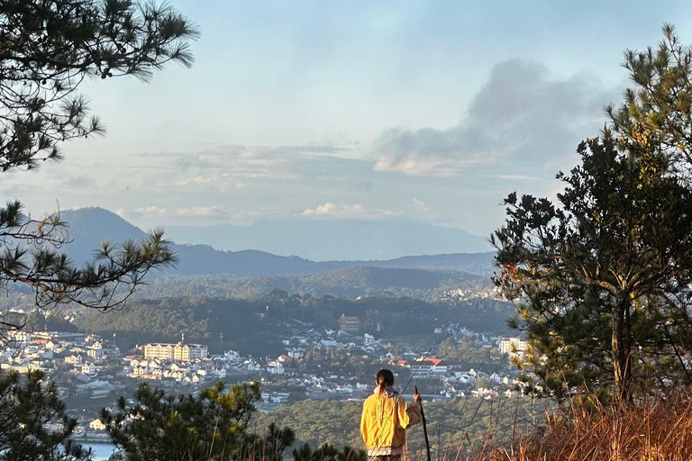 Dalat: Cloud Chasing packaged hike - Sunrise Pickup Included Group Packaged Tour - Free photo & video taken by tour guide