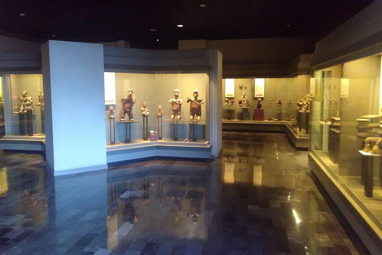 Mexico : visite à pied du parc de Chapultepec et de ses muséesMexico : visite guidée à pied du parc Chapultepec et des musées