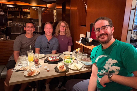 Tokyo Private Customizable Tour: Top Attractions by Guide