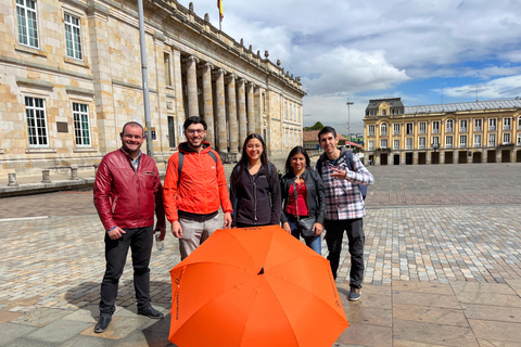 Bogotá: Centro Histórico y Graffiti Tour a pie compartido