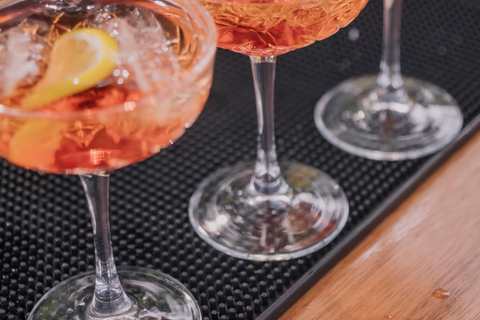 Mexico City: Shake & Taste Room - Cocktail Experience