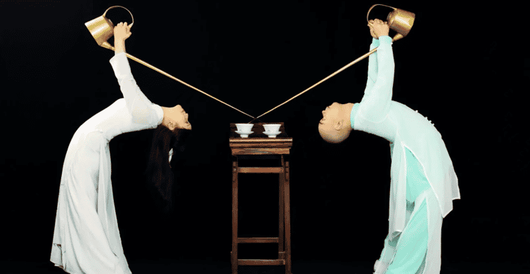 Changing Face Show Chengdu: Liyuan Theater Sichuan Opera Face-Changing Show | GetYourGuide