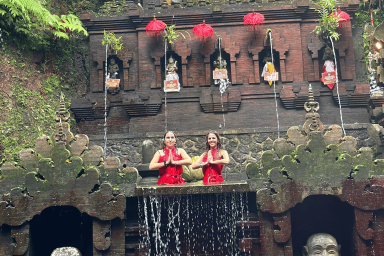 Bali: Taman Pecampuhan Sala Temple Melukat Ceremony