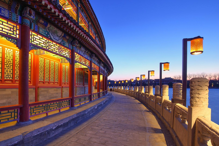 Beijing: 2 Hour Jingshan & Beihai Park Private Walking Tour