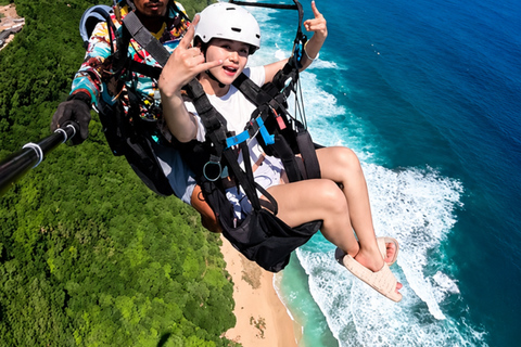 Paragliding Tandem Flight in Pandawa & Uluwatu with Pilot Tandem Paragliding Ticket Only ( No Hotel pickup )
