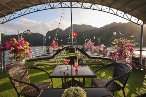 Hera Cruises 2-Day from Hanoi Cruise without Shuttle