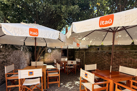 Colonia del Sacramento: Wine Tasting & Empanada Pairing